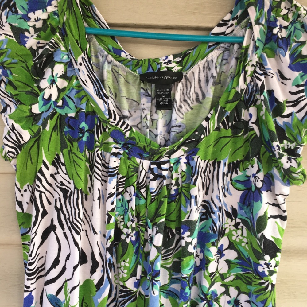 Woman’s floral - Zebra 🦓 Print Top